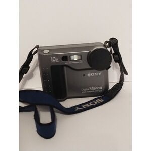 Vintage Sony Mavica‎ Digital Still Camera MVC-FD73 (Parts Only) With Battery